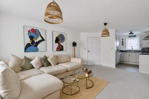 2 bedroom ground floor flat for sale, Sculptor Crescent, Stockton-On-Tees, TS18