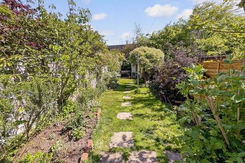 3 bedroom end of terrace house for sale, New Road, Uckfield TN22
