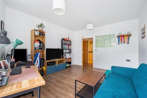 1 bedroom flat for sale, Quebec Way, Rotherhithe, SE16