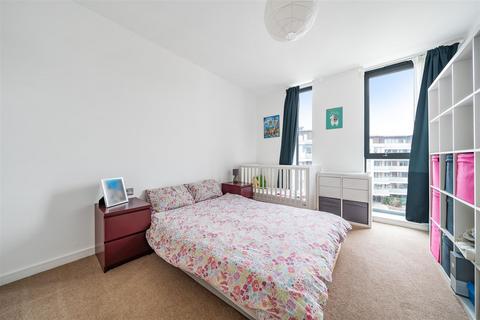 1 bedroom flat for sale, Quebec Way, Rotherhithe, SE16