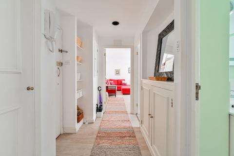 1 bedroom flat to rent, Paramount court, Bloomsbury, London, WC1E