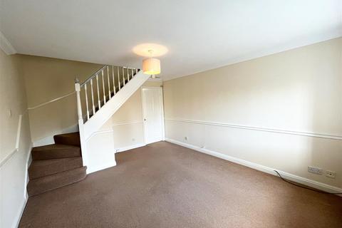 2 bedroom house to rent, Eldon Road, Macclesfield