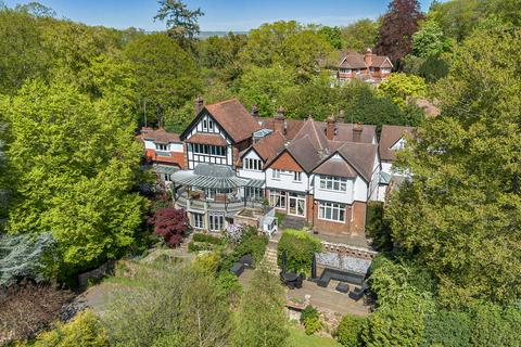 4 bedroom terraced house for sale, Swissland Hill, East Grinstead, RH19