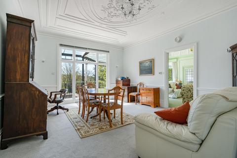 4 bedroom terraced house for sale, Swissland Hill, East Grinstead, RH19
