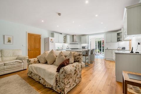 4 bedroom terraced house for sale, Swissland Hill, East Grinstead, RH19