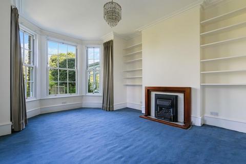 4 bedroom detached house for sale, Church Road, Potters Bar, EN6