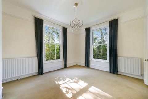 4 bedroom detached house for sale, Church Road, Potters Bar, EN6