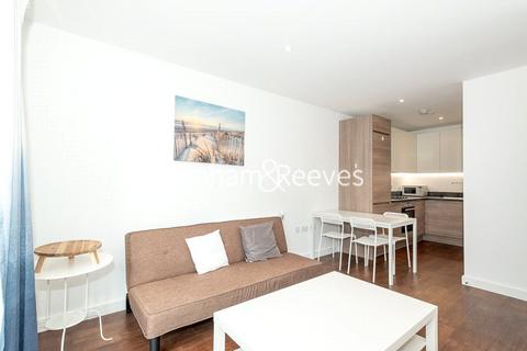 1 bedroom apartment to rent, Ashton Reach, London, SE16
