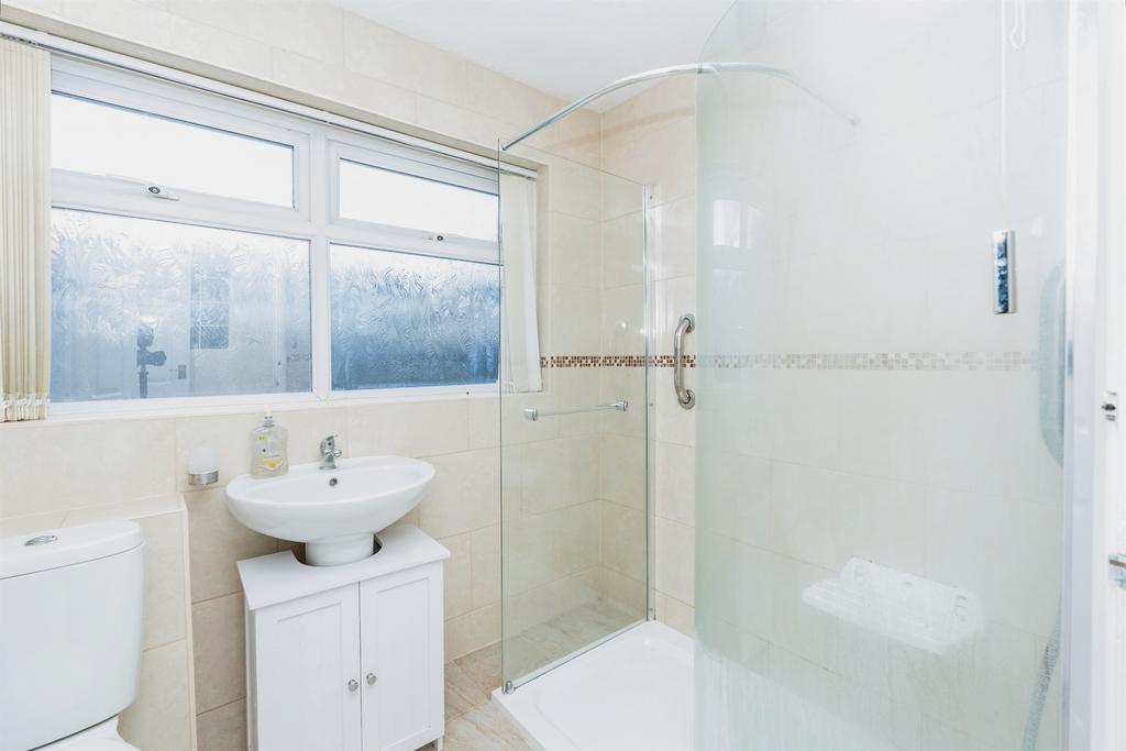 House in Southampton, Scrag Hill, North Baddesley - View 4