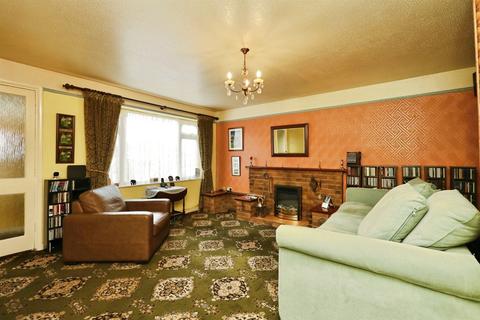 2 bedroom semi-detached bungalow for sale, Rosedale, Worksop