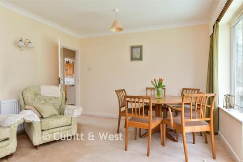 2 bedroom semi-detached bungalow for sale, Fitzalan Road, Arundel BN18