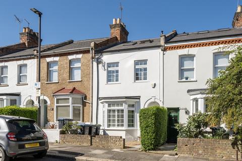 Gresham Close, Enfield