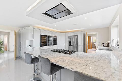 5 bedroom detached house for sale, Fieldview House, Biggin Lane, Leeds, North Yorkshire