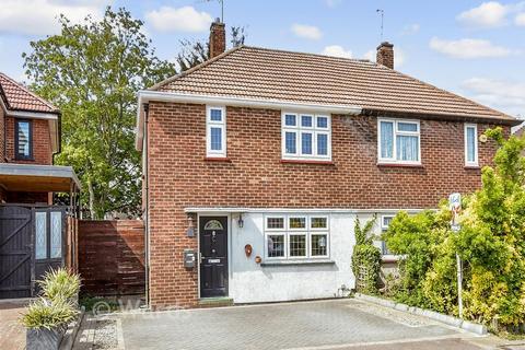 2 bedroom semi-detached house for sale, Highstead Crescent, Erith DA8
