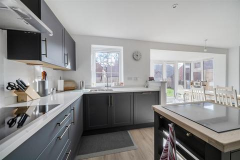 4 bedroom detached house for sale, Bothwell Close, Chippenham