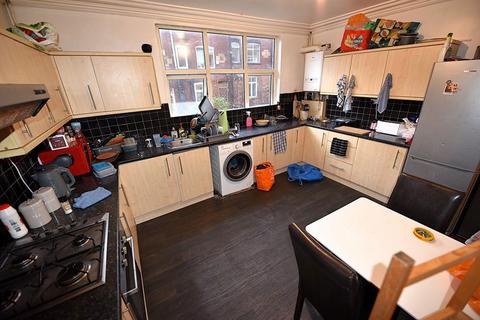 6 bedroom house to rent, 54 Richmond Mount