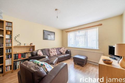 undefined, Godolphin Close, Freshbrook SN5