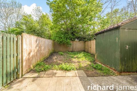 undefined, Godolphin Close, Freshbrook SN5
