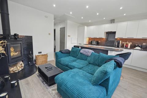 2 bedroom terraced bungalow for sale, Sixpenny Handley
