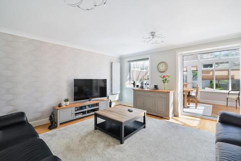 4 bedroom semi-detached house for sale, Buckland Road, Tadworth KT20