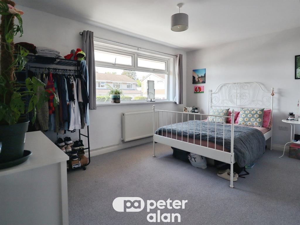 Apartment in Cardiff - More
