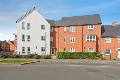 2 bedroom flat for sale, Planets Way, Biggleswade, Bedfordshire, SG18