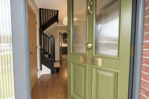 3 bedroom detached house for sale, Finch Close, Pembrokeshire SA61