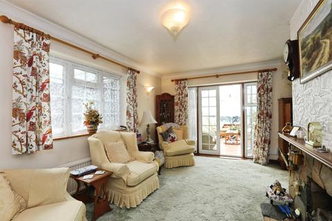 3 bedroom detached bungalow for sale, Crawley Lane, Crawley