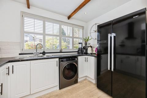 2 bedroom detached bungalow for sale, Plain Road, Smeeth, Ashford
