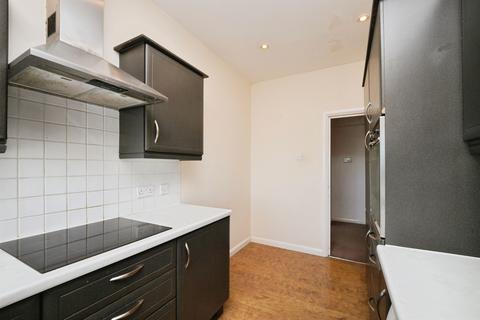 2 bedroom flat for sale, Ravenscroft, Broxbourne