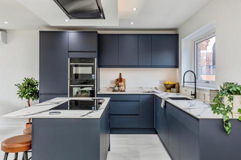 4 bedroom detached house for sale, Cambridge Road, Bristol