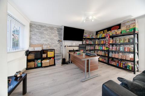 3 bedroom semi-detached house for sale, Ambleside Drive, Kirkby L33