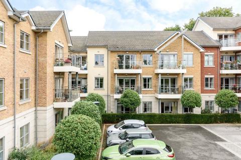 1 bedroom flat for sale, Austin Place, Oatlands Drive, Weybridge, Surrey, KT13