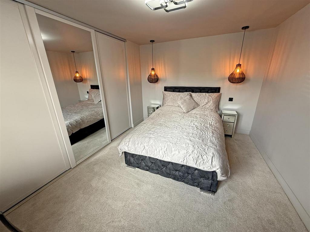 Bedroom.jpg