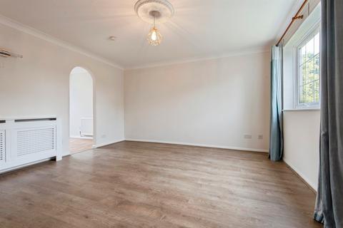 3 bedroom terraced house for sale, Wordsworth Close, Royston