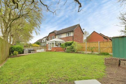 2 bedroom mews for sale, Cranford Mews, Alsager ST7