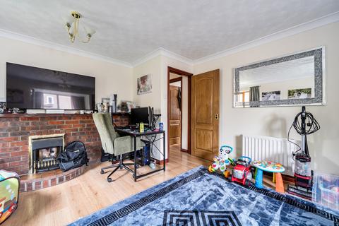 4 bedroom detached house for sale, Pilchards Avenue, Fair Oak, Eastleigh, Hampshire, SO50