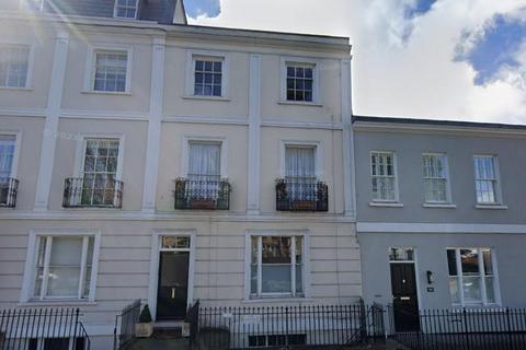 2 bed flat/apartment for rent in London Road Cheltenham