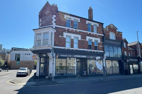 2 bed flat/apartment for rent in Catherine Street, Town Centre, Swindon, SN1