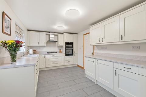 4 bedroom end of terrace house for sale, Glen Crescent, Stamford