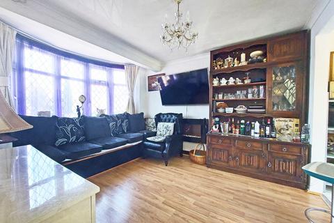 4 bedroom semi-detached house for sale, Harrow, Middlesex HA1
