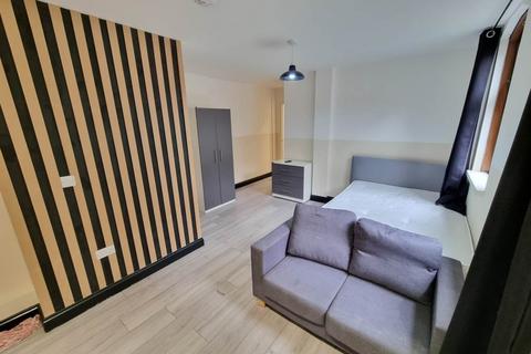 Studio for sale, James Street, Bradford ,