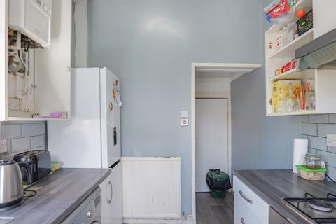 2 bedroom terraced house for sale, Daisy Bank, Manchester M40