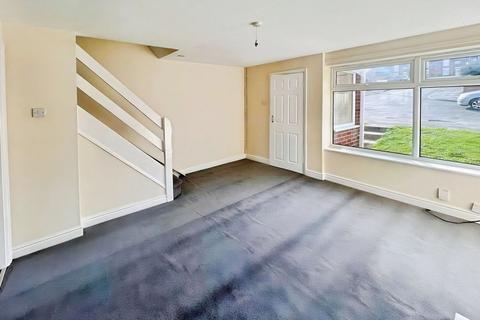 3 bedroom terraced house to rent, Campbell Close, Rugeley WS15
