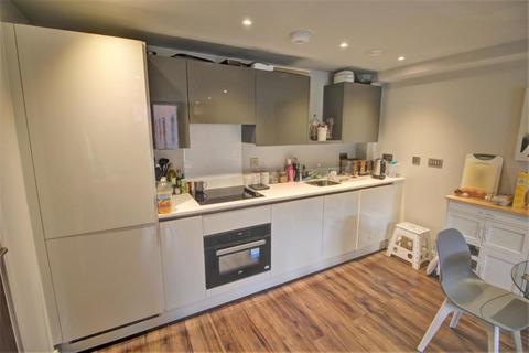 2 bedroom flat to rent, Pope Street, Birmingham B1
