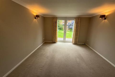 2 bedroom semi-detached house to rent, Manor Court Drive, Rugeley WS15
