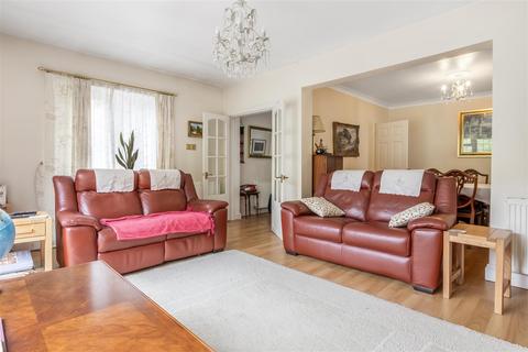 3 bedroom detached house for sale, Hill Rise, Cuffley