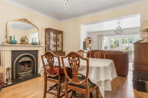 3 bedroom detached house for sale, Hill Rise, Cuffley