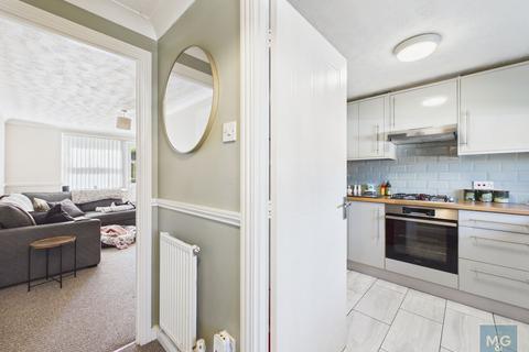 2 bedroom terraced house for sale, Emsworth Close, Bury St. Edmunds IP32