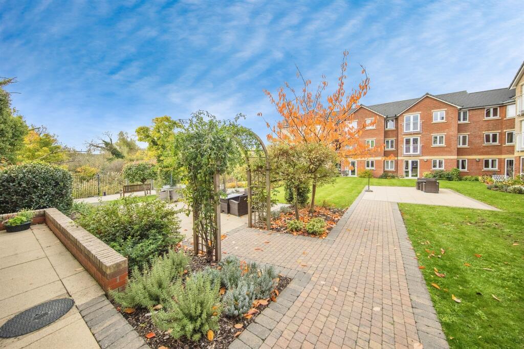 Communal garden, garden